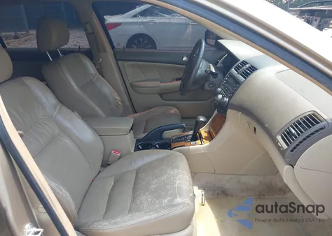 2004 Honda Accord 3.0 Ex z USA, uszkodzony, nr VIN 1HGCM66514A016085